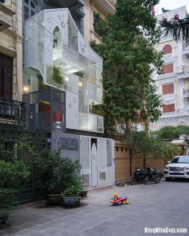 Ngôi nhà hình khiên trên phố Linh Lang khiến cho báo Tây không tiếc lời khen ngợi