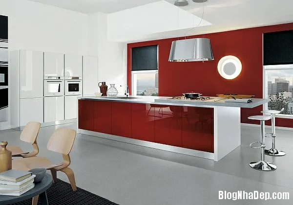 Phòng bếp tràn đầy năng lượng với sắc đỏ