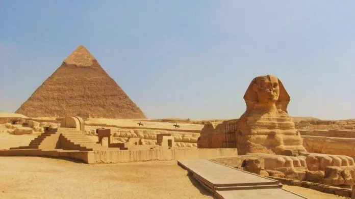 10 điểm đến không thể bỏ lỡ khi đi du lịch Ai Cập
