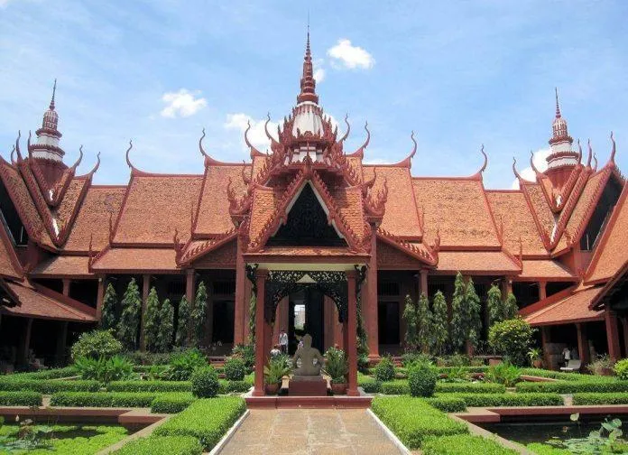 5 địa điểm nên đến khi du lịch Phnôm Pênh – Thành phố năng động và đa dạng văn hóa