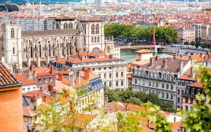 8 địa điểm nên ghé thăm khi du lịch Pháp – đất nước nổi tiếng lãng mạn của châu Âu