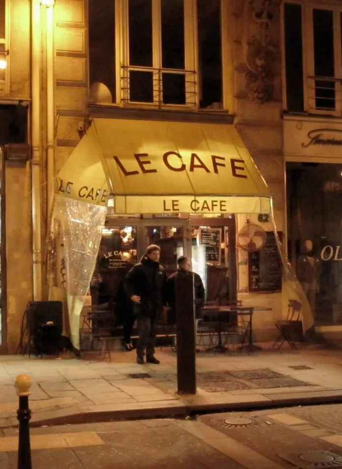 Cafe mùa hè ở Paris: Trải nghiệm “sang chảnh” khi đến kinh đô ánh sáng