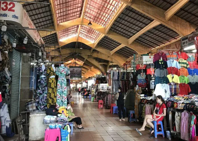 Chợ Bến Thành Sài Gòn – Biểu tượng đi cùng năm tháng của Thành phố Hồ Chí Minh