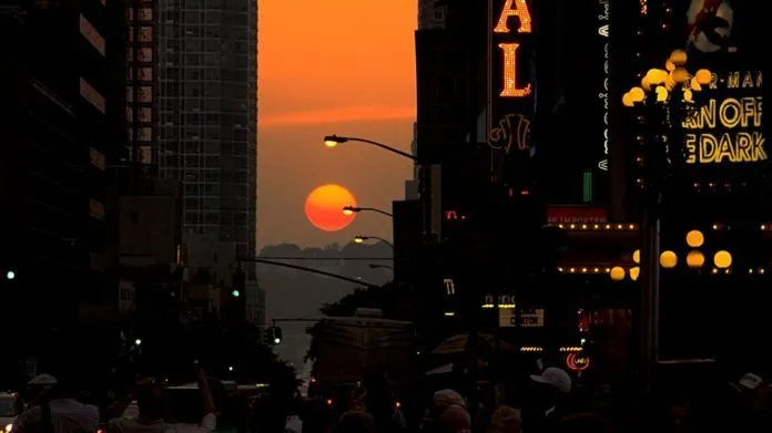 Đến thành phố New York ngắm hoàng hôn đi xuống “thung lũng”