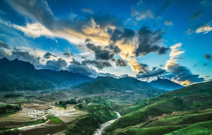 Đi “bắt mây” ở bậc thang “bí mật” của Châu Á