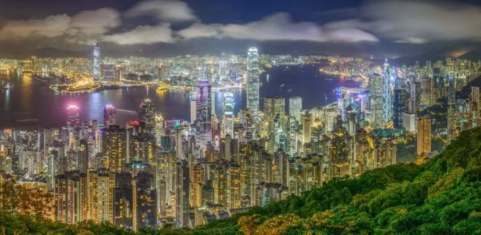 Đỉnh The Peak: Điểm check – in để “say I love you” và ngắm toàn cảnh Hồng Kông đẹp kiêu kỳ