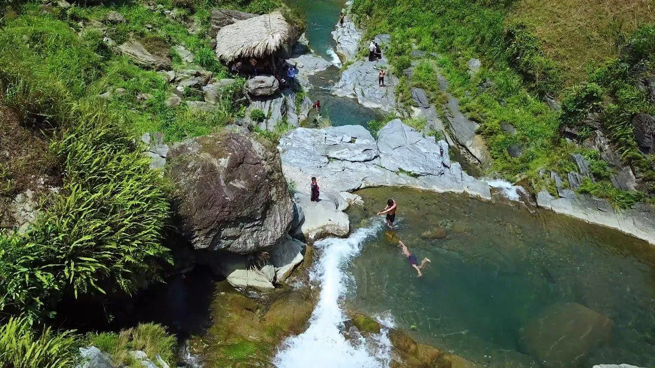 Du lịch Hà Giang – Nơi cao nguyên đá nở hoa và đậm đà vẻ đẹp văn hóa vùng Tây Bắc