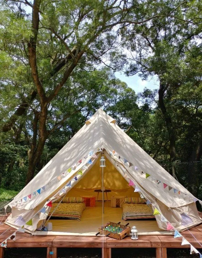 Du lịch kiểu glamping có gì thú vị mà được nhiều người yêu thích đến thế?