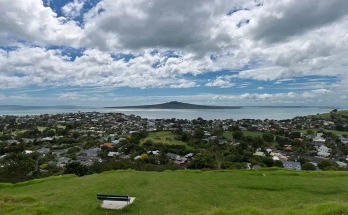 Du lịch New Zealand ghé Auckland, thành phố của núi lửa