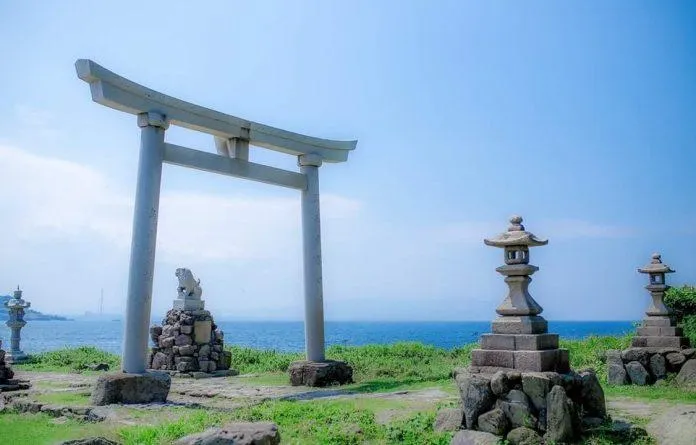 Du lịch Nhật Bản chiêm ngưỡng vách đá thiên nhiên ngoạn mục tại Tojinbo