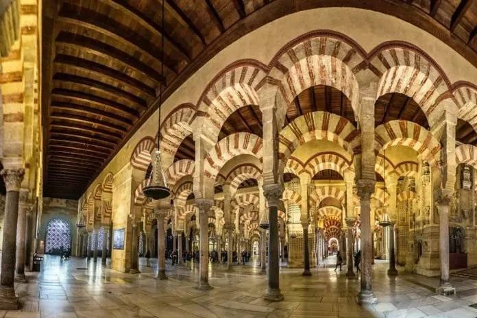 Du lịch Tây Ban Nha: 10 điểm đến thú vị và cực đắt khách
