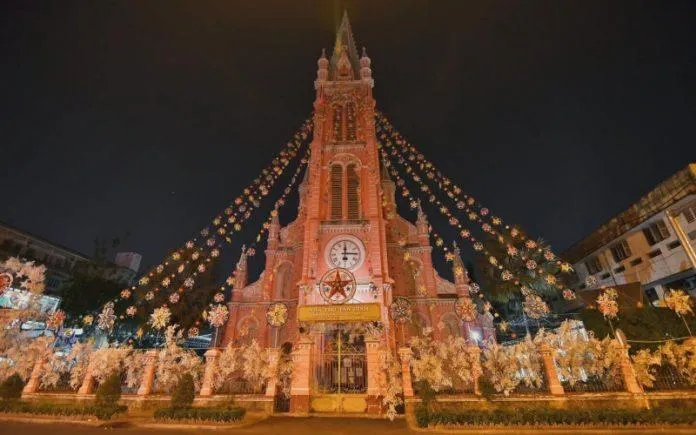 Gợi ý các địa điểm đón Giáng sinh lý tưởng ở Thành phố Hồ Chí Minh bạn nên ghé thăm