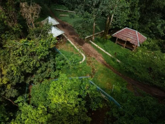 Hành trình khám phá Tiu Sekeper – thác nước cao nhất ở Lombok khi du lịch Indonesia