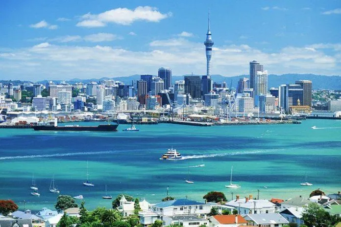 Khám phá 10 địa điểm thiên nhiên đẹp tuyệt vời khi du lịch New Zealand