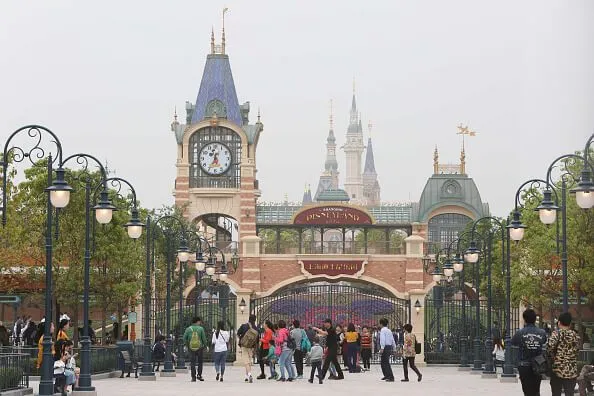 Khám phá Disneyland Thượng Hải những ngày đầu mở cửa