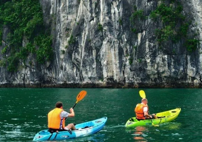 Khám phá những trải nghiệm không thể bỏ qua khi du lịch Hạ Long