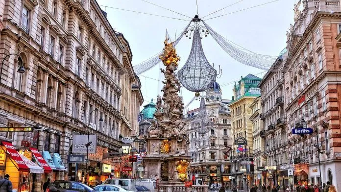 Ngắm nhìn 10 thành phố lãng mạn nhất châu Âu