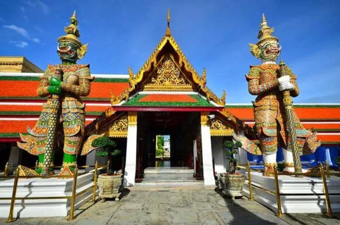 Những địa điểm bạn nhất định phải đến khi du lịch Bangkok Thái Lan