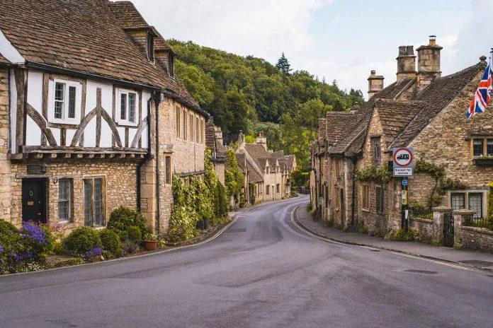 Những ngôi làng đẹp nhất nước Anh cho cuối tuần thư giãn và yên bình chốn đồng quê