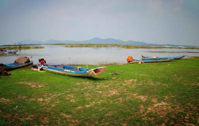Rũ bỏ mệt mỏi hoàn toàn với chuyến phượt mới mẻ ở hồ Dầu Tiếng, Tây Ninh