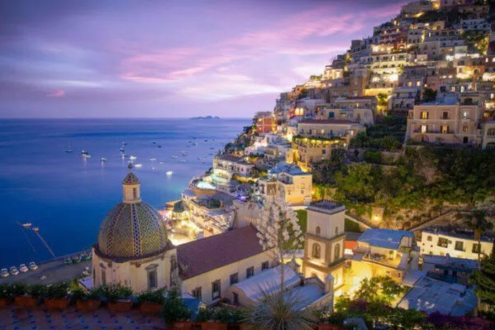Thăm bờ biển Amalfi – Dải đất đẹp tựa khung cảnh thần tiên của nước Ý