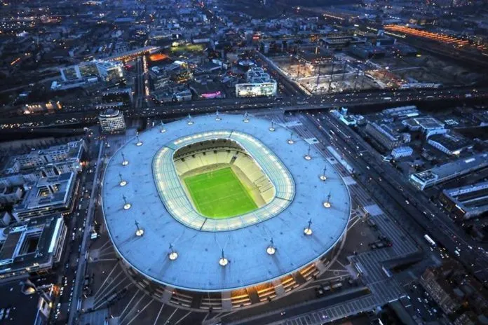 Tham quan sân vận động khổng lồ của chung kết Euro 2016