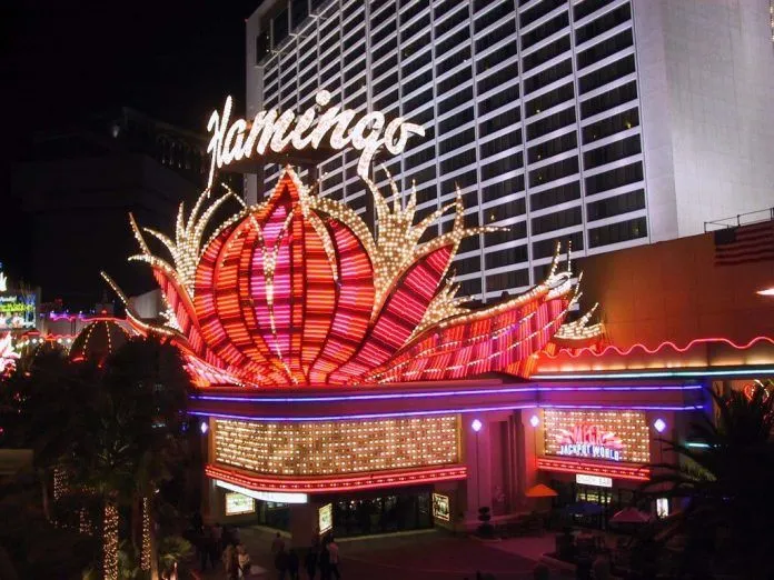 Thích thú với 10 khách sạn độc đáo nhất Las Vegas
