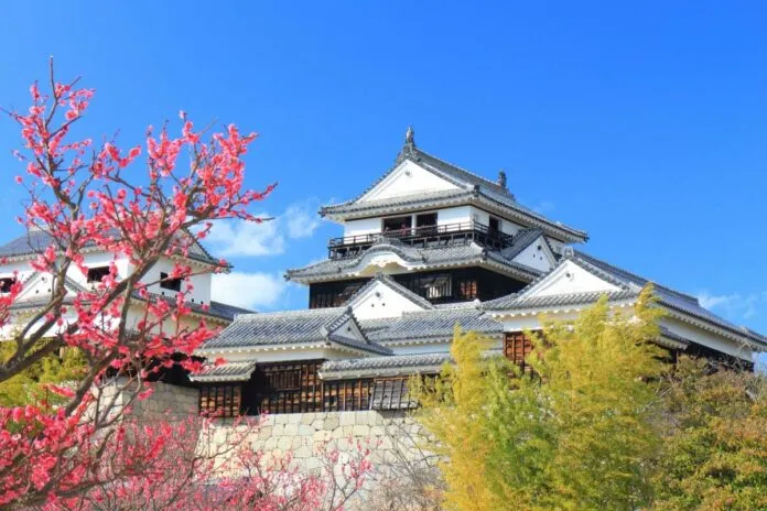 Trải nghiệm du lịch tại 4 thành phố cổ kính đẹp như phim của Nhật Bản