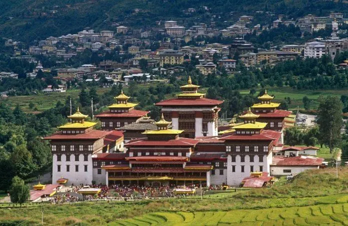 Vẻ đẹp của con đường mòn xuyên Bhutan: Đất nước hạnh phúc nhất thế giới