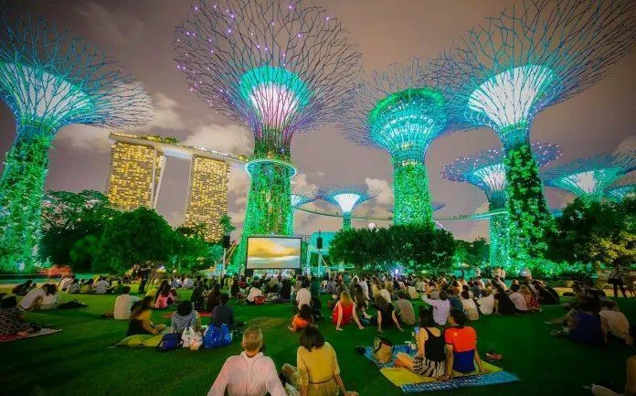 Vườn Bên Vịnh Singapore – Kỳ quan phi thường của thế giới cỏ cây và bàn tay con người!